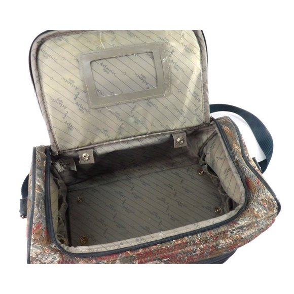Women's Travel Accessory Overnight Bag by Atlantic preowned - Picture 4 of 7
